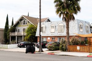 2534-ca_sd_university_heights_81474_289_2400x_cfit_result